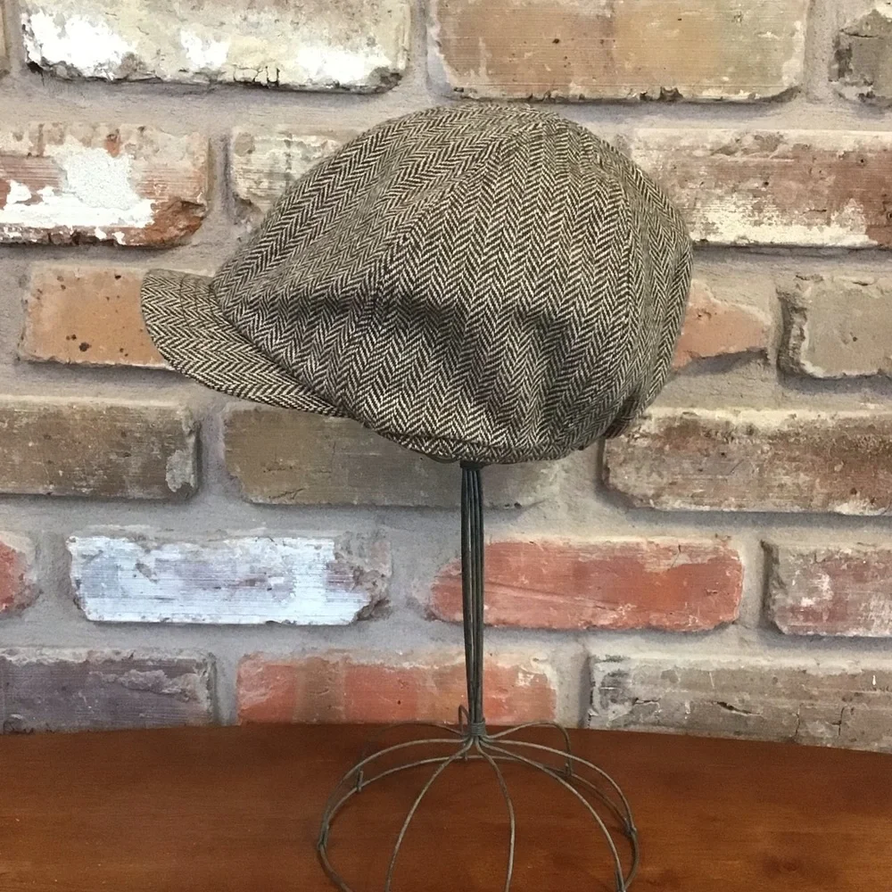 GAP Boys Brown Herringbone Newsboy Hat M/L 4-5 Years